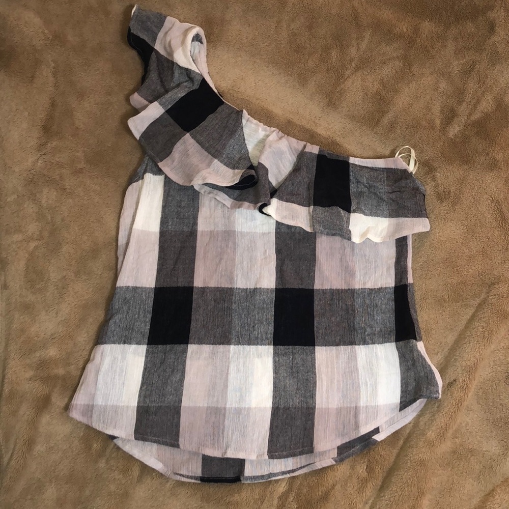 One side off shoulder blouse